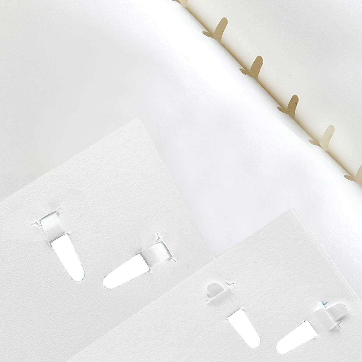 1pc Handheld Staple Free Stapler, Staplers For Desk Swingline, Rotatable Heavy-Duty Staplers, Labor-Saving Stapler Office School Supplies White Blue No Staples Needed 4 Sheet Capacity