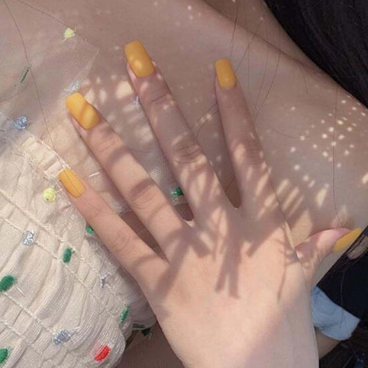 Summer Yellow False Fingernails Matte Artificial False Nails Tips Full Cover Fake Nails Nail Art