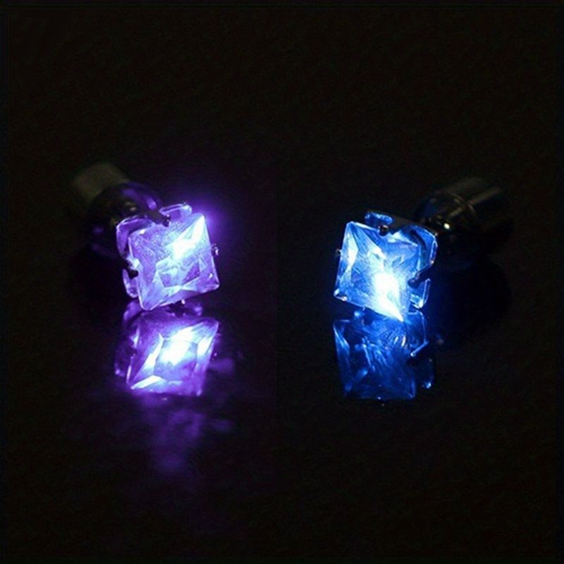 1 Pair, Cool Colorful Flashing Earrings With LED Lights, Colorful Color Change Earrings, New Fashion Unisex Nightlight Party Zircon Earrings, Glow In The Dark Party Supplies