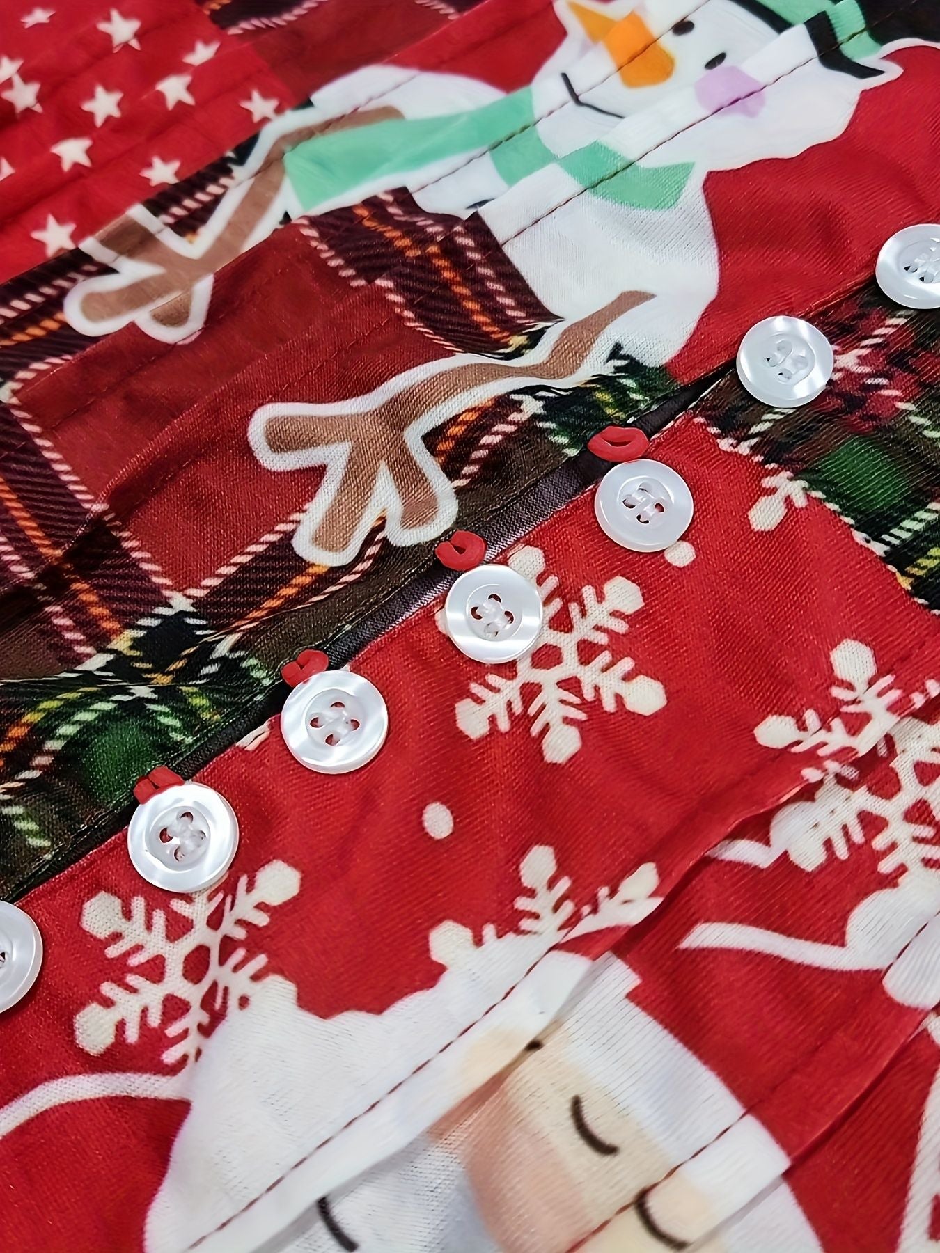 Plus Size Christmas Blouse, Women's Plus Colorblock Santa Claus & Snowman Print Long Sleeve Notched Neck Slight Stretch Henley Shirt