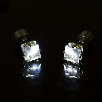 1 Pair, Cool Colorful Flashing Earrings With LED Lights, Colorful Color Change Earrings, New Fashion Unisex Nightlight Party Zircon Earrings, Glow In The Dark Party Supplies