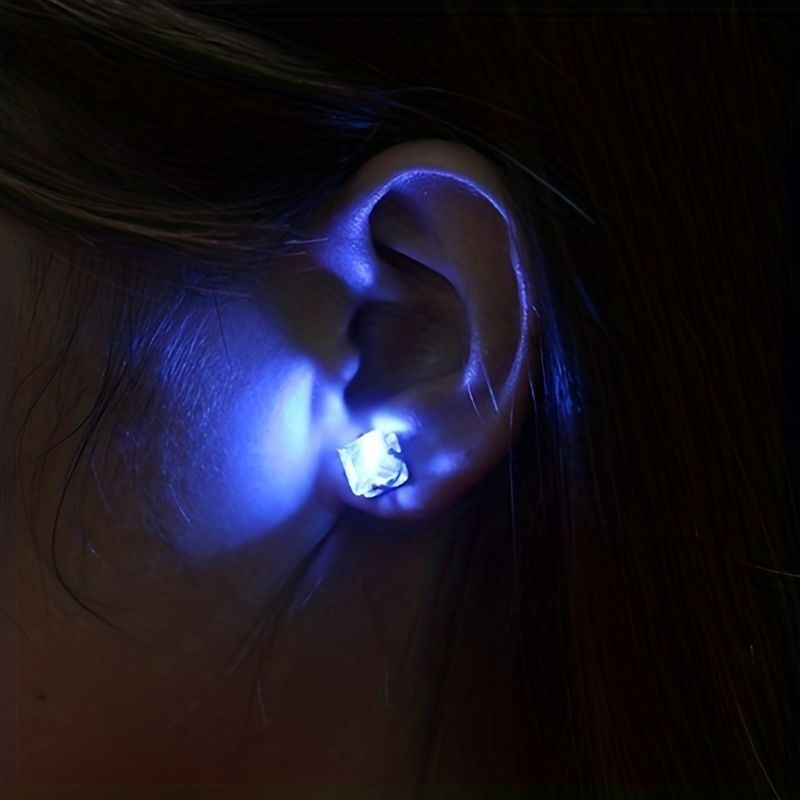 1 Pair, Cool Colorful Flashing Earrings With LED Lights, Colorful Color Change Earrings, New Fashion Unisex Nightlight Party Zircon Earrings, Glow In The Dark Party Supplies
