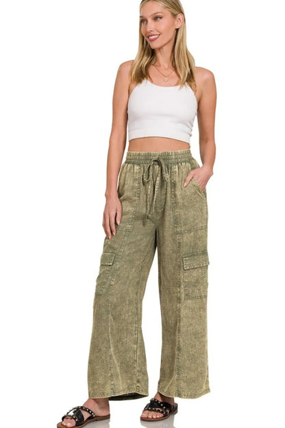 Zenana Washed Linen Elastic Band Waist Cargo Pants in Olive