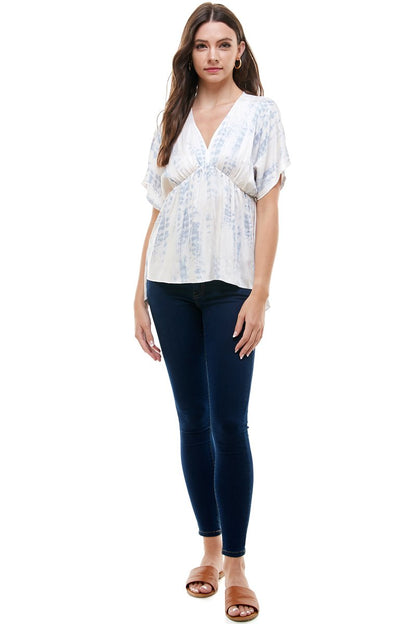 Flowy V-Neck Top with Relaxed Fit | Apparel | Kitchen + Metal