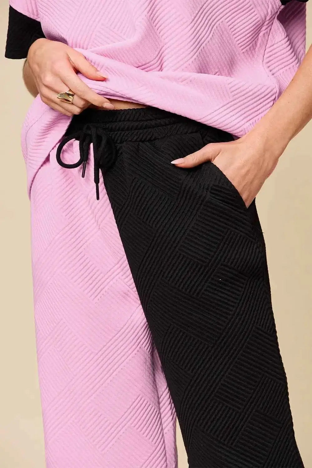 Plus Size Contrast T-Shirt and Wide Leg Pants Set