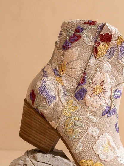 The Jolene|Taupe Floral Applique Western Boot