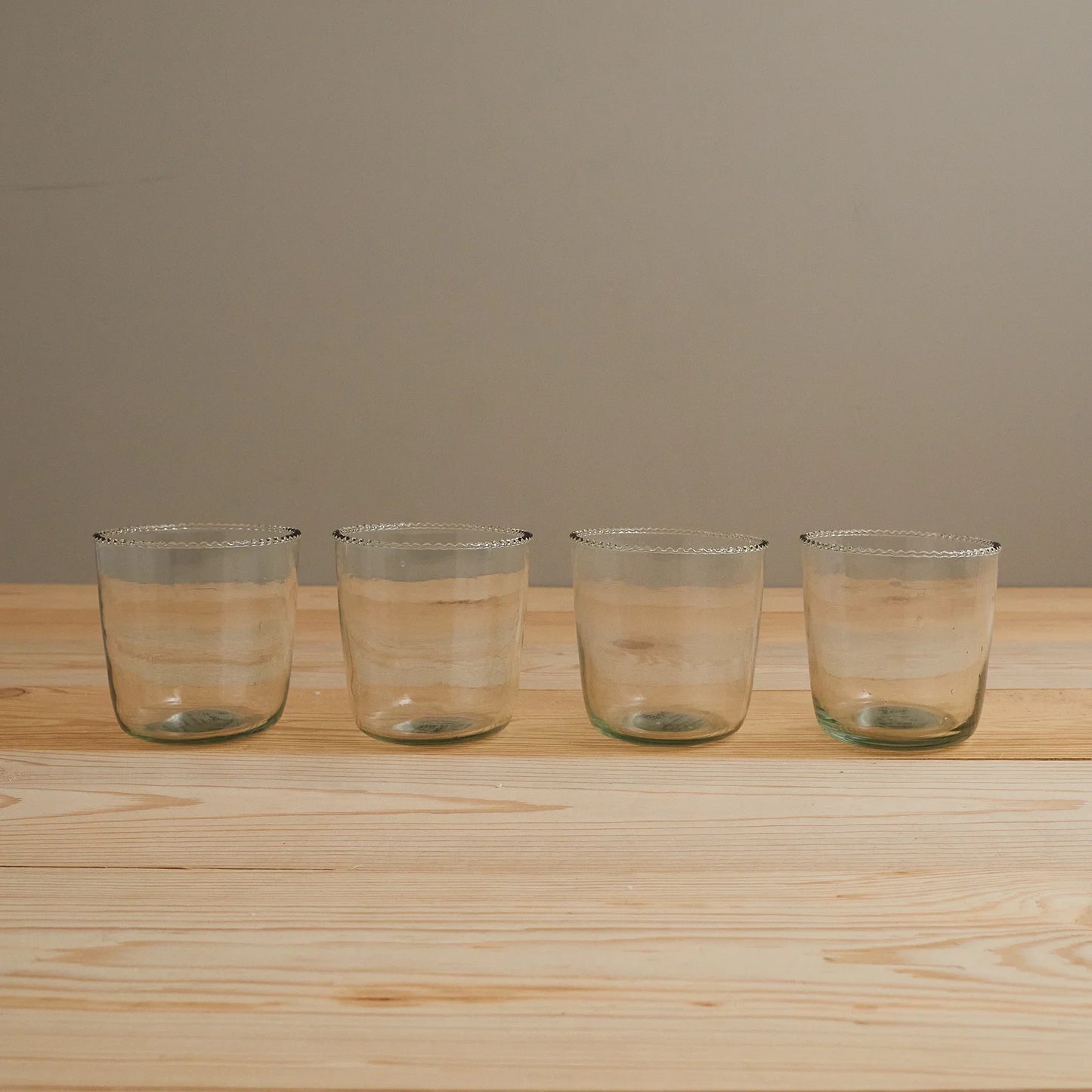 Ruffle Rocks Clear Drinking Glass