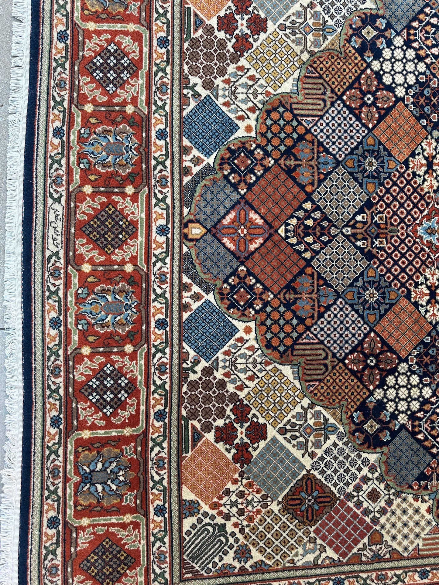 Hand-Knotted Indo-Joshegan Wool Rug – 12'2" x 9'1" – Geometric Medallion Design, Rich Warm Palette