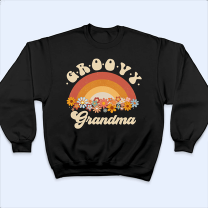 Groovy Grandma - Personalized Custom T Shirt - Birthday, Loving, Funny Gift for Grandma/Nana/Mimi, Mom, Wife, Grandparent
