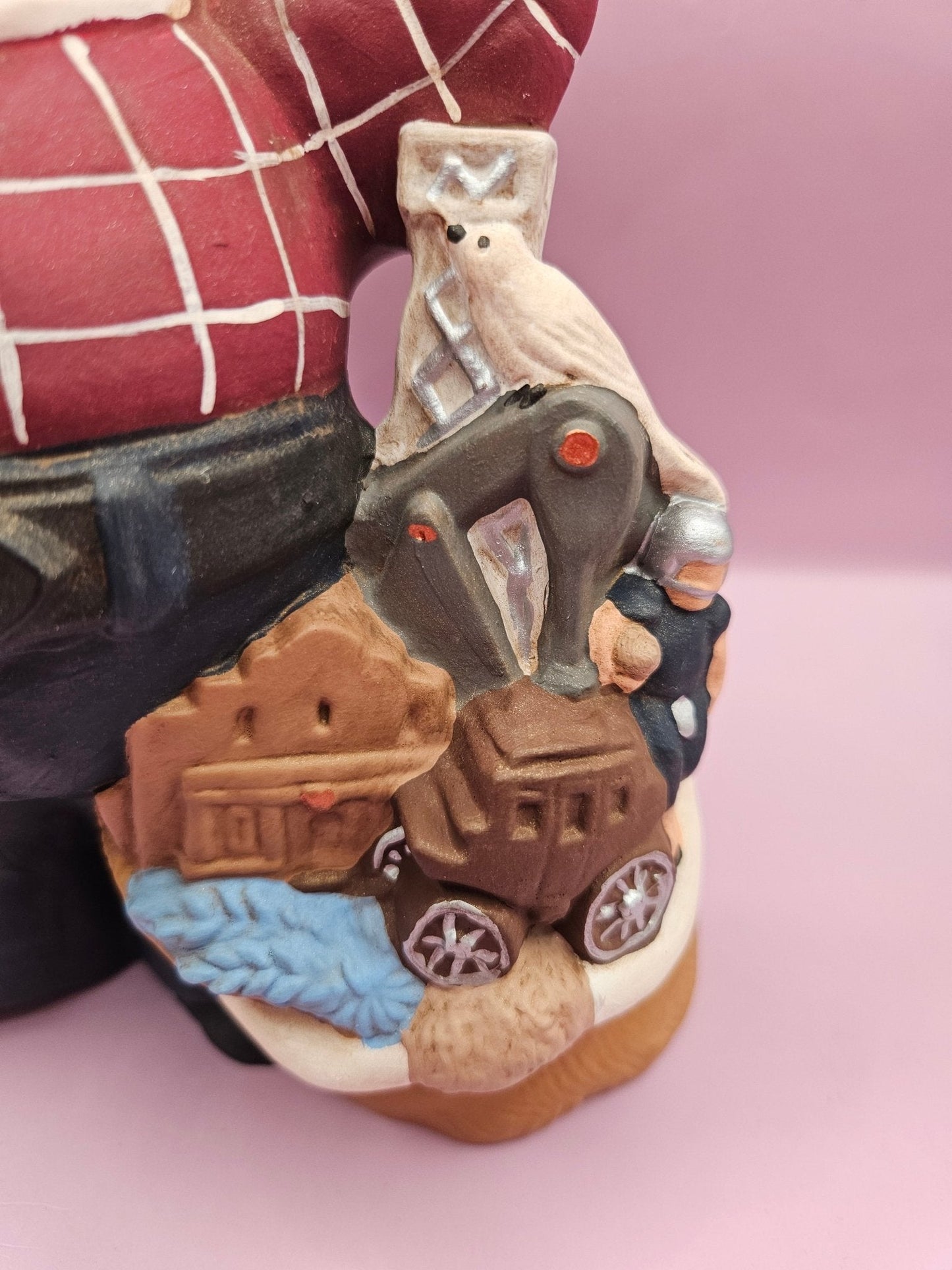 Hand-Painted Texas Ceramic Santa – Handmade Holiday Decor (8.5"x6")