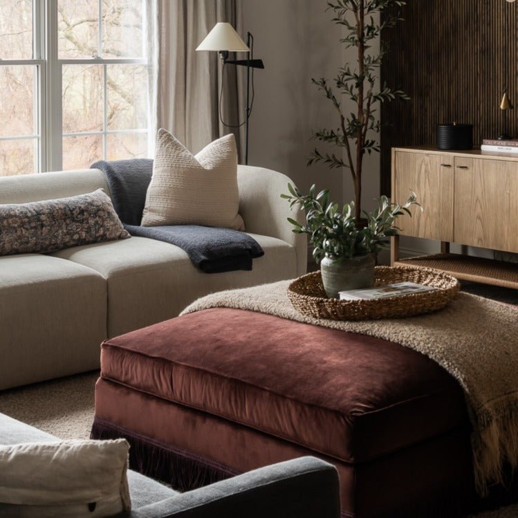 Hand-Woven Seagrass Display Tray