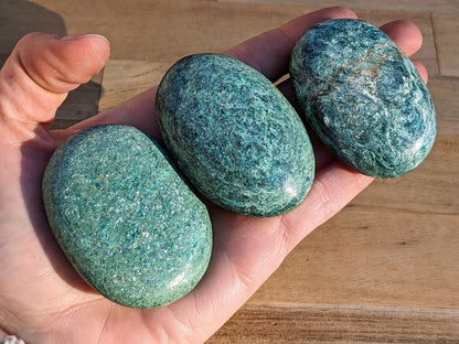 Fuchsite Palm Stones