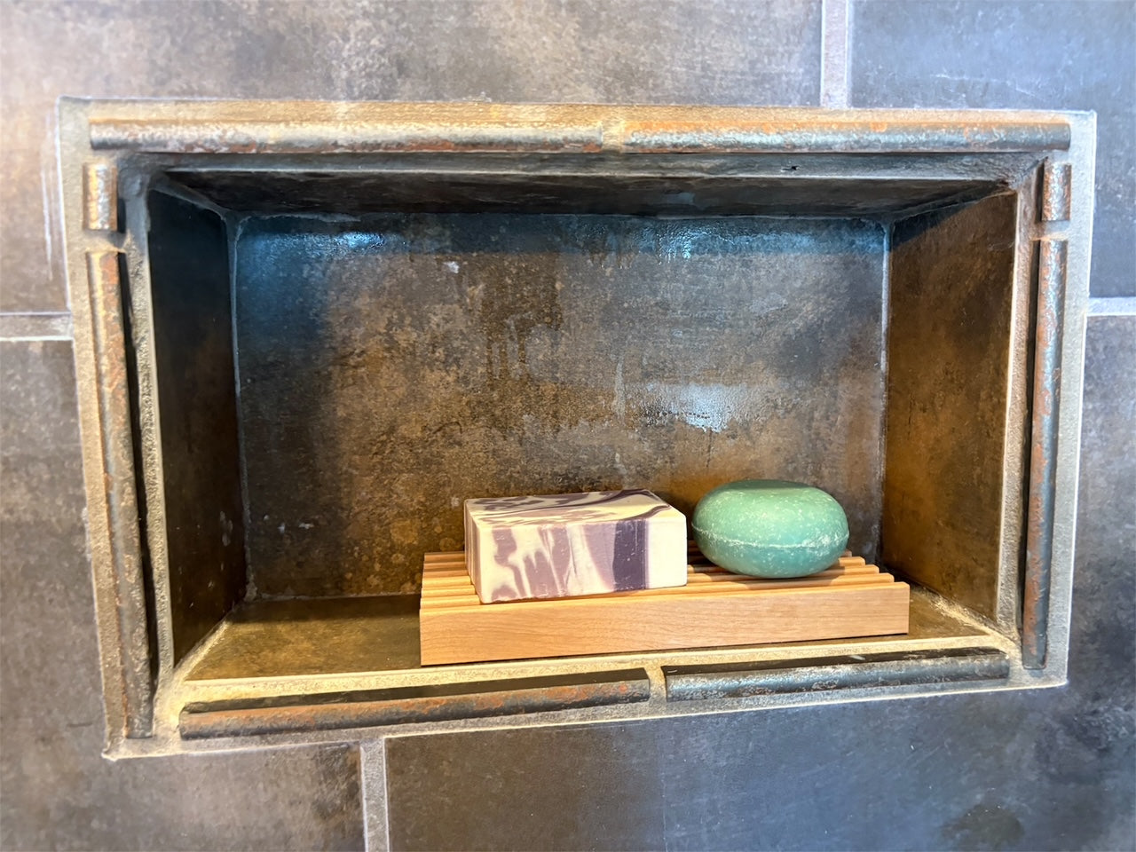 8" Alder Battlement Style Soap Dish