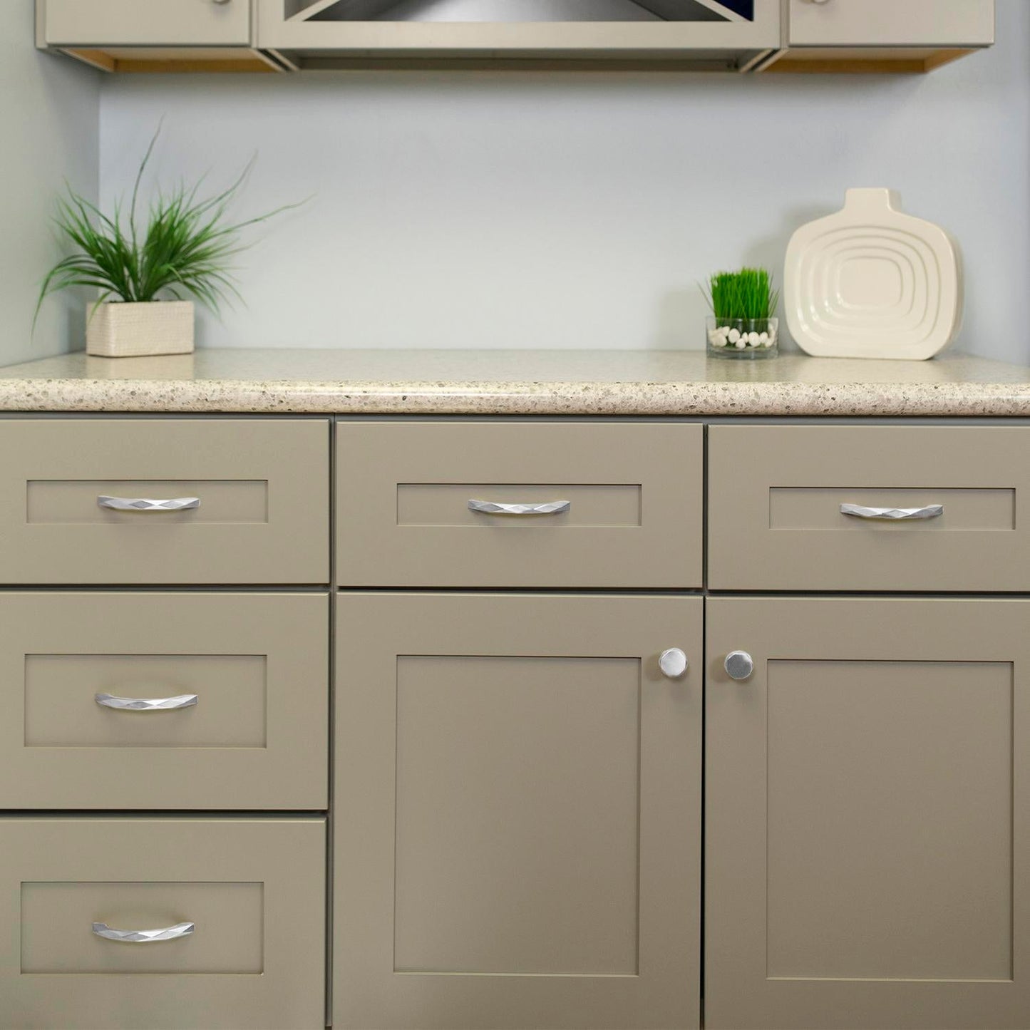 3-3/4 Inch (96mm) Karat Pull