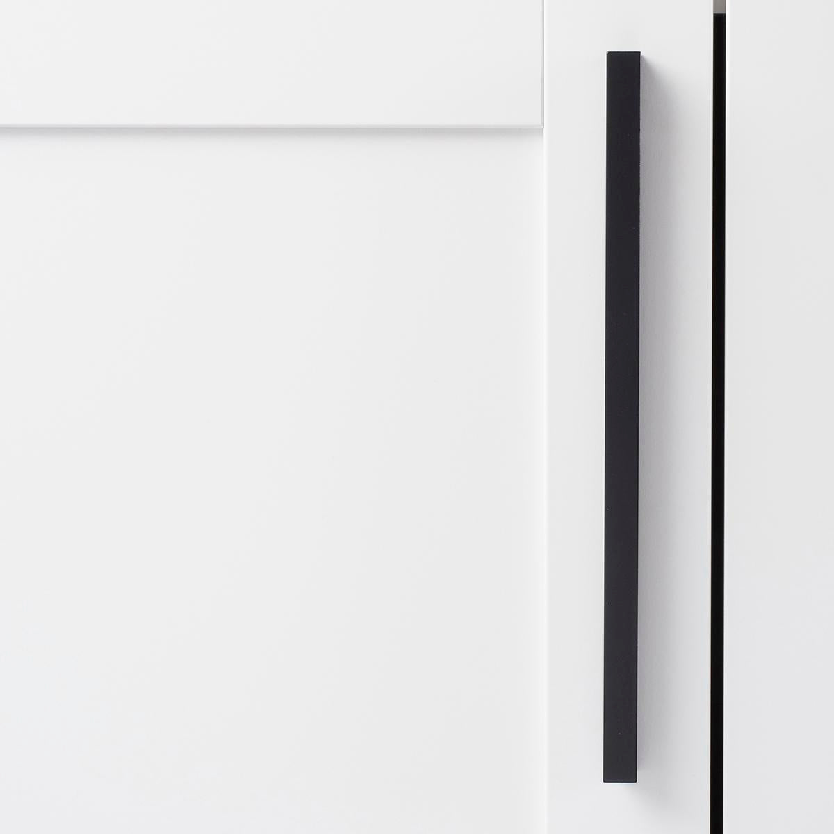 7-9/16 Inch (192mm) Center to Center Streamline Pull