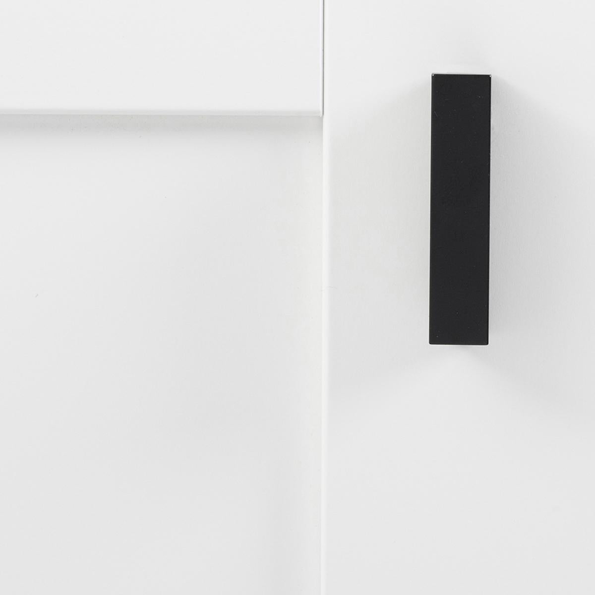 1-1/4 Inch (32mm) Center to Center Streamline Pull