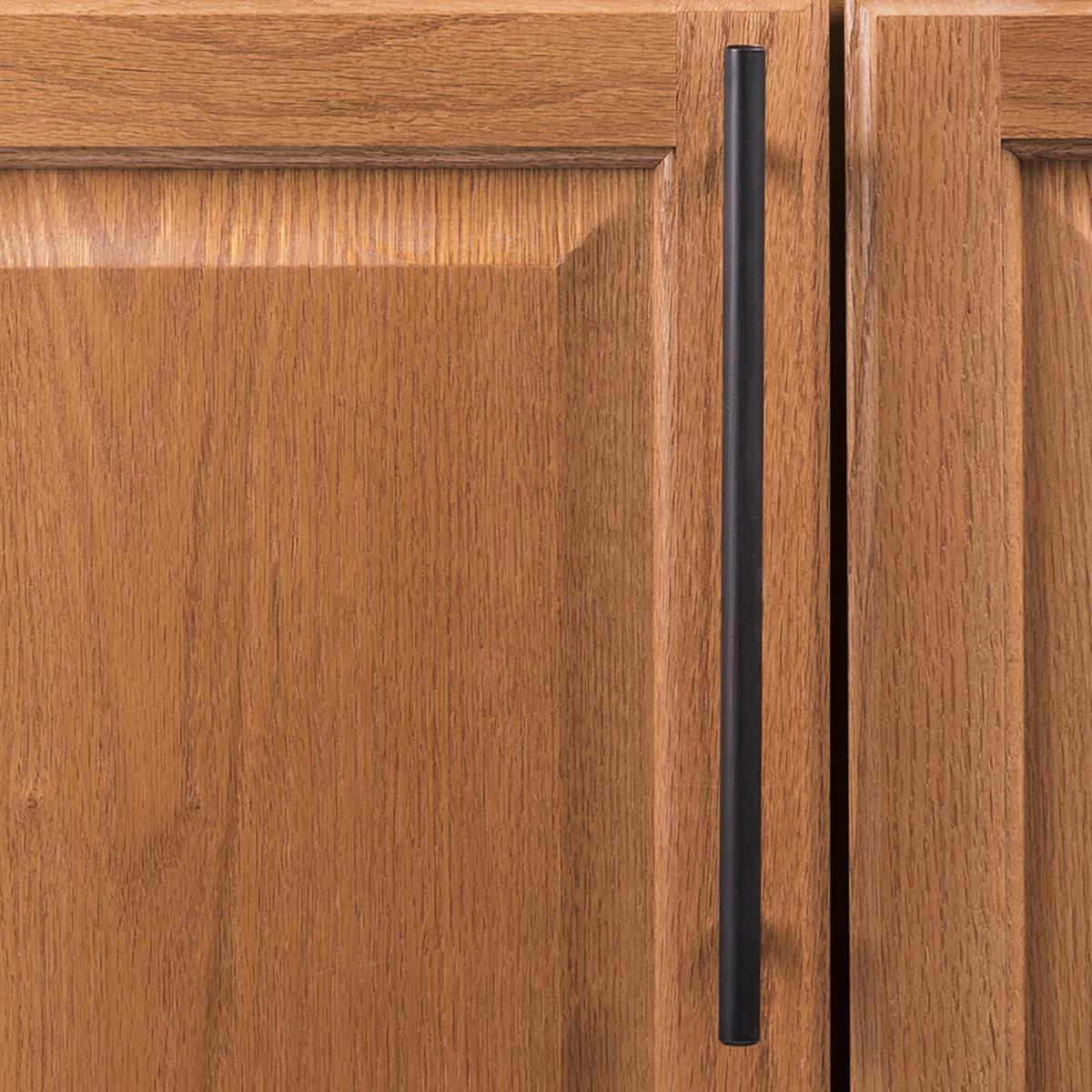 8-13/16 Inch (224mm) Bar Pulls Pull