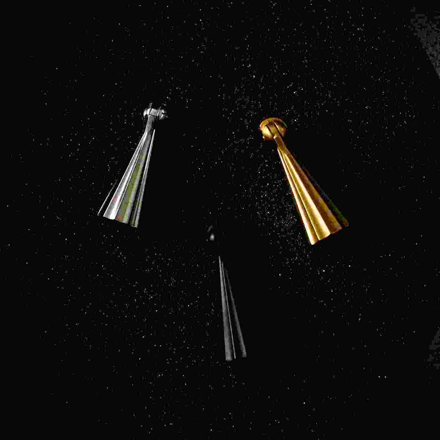 2-7/16 Inch x 7/8 Inch Bijou Laurel Pendant Pull