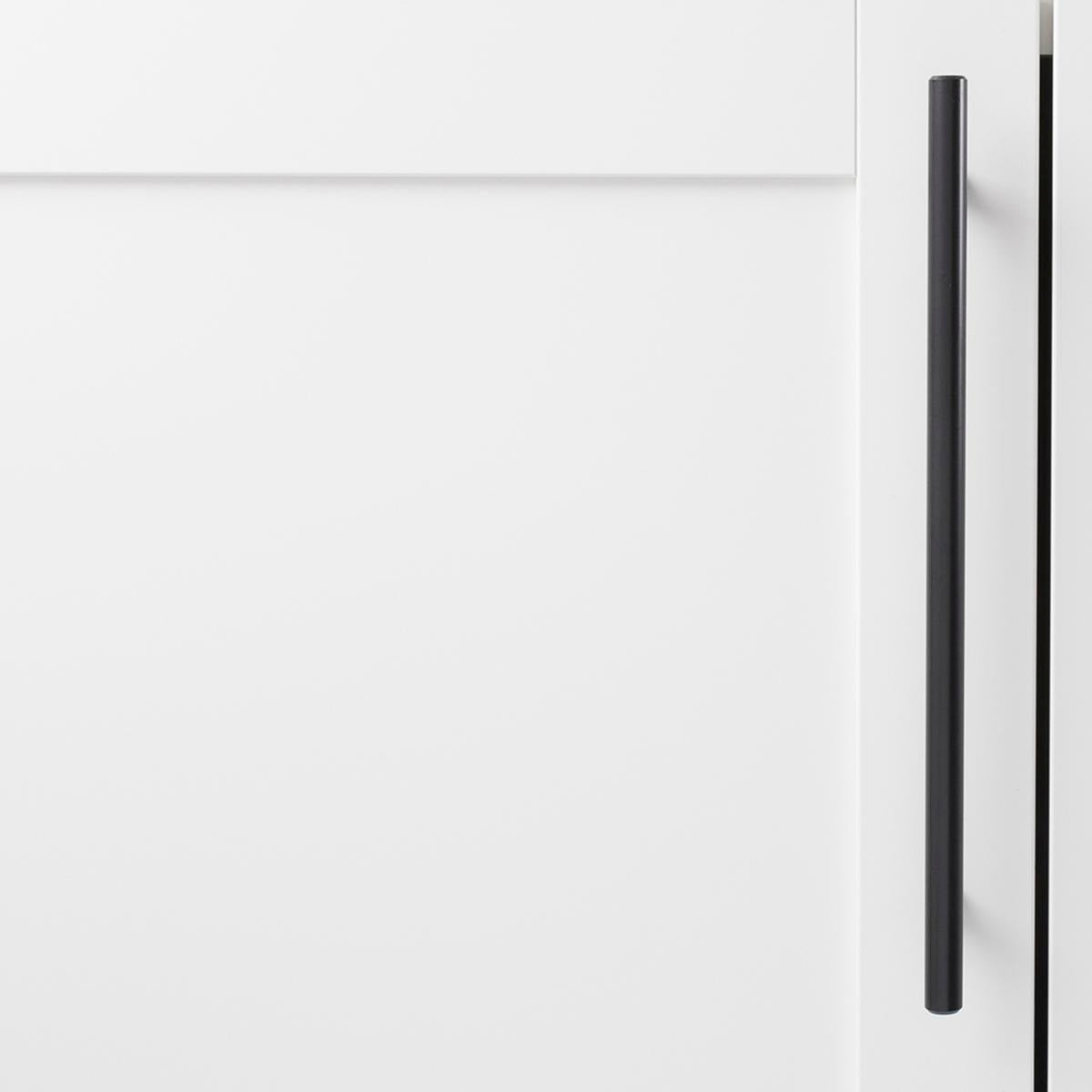 8-13/16 Inch (224mm) Bar Pulls Pull