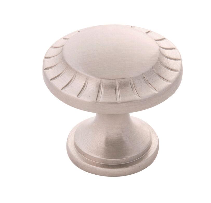 1-3/16 Inch Diameter Vintage 1900 Round Knob