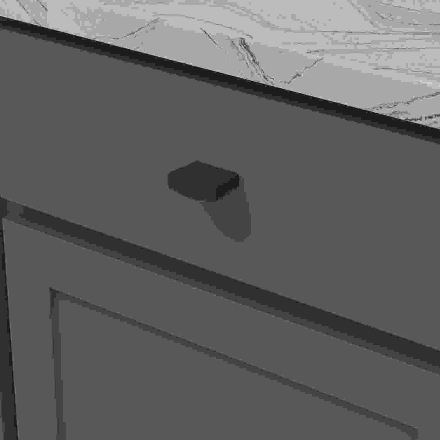 1-1/4 Inch Center to Center Emerge Pinch Knob
