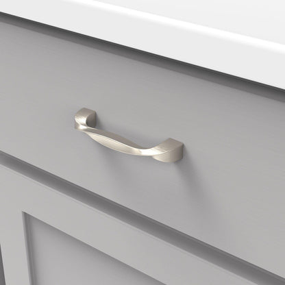 3-3/4 Inch (96mm) Twist Pull