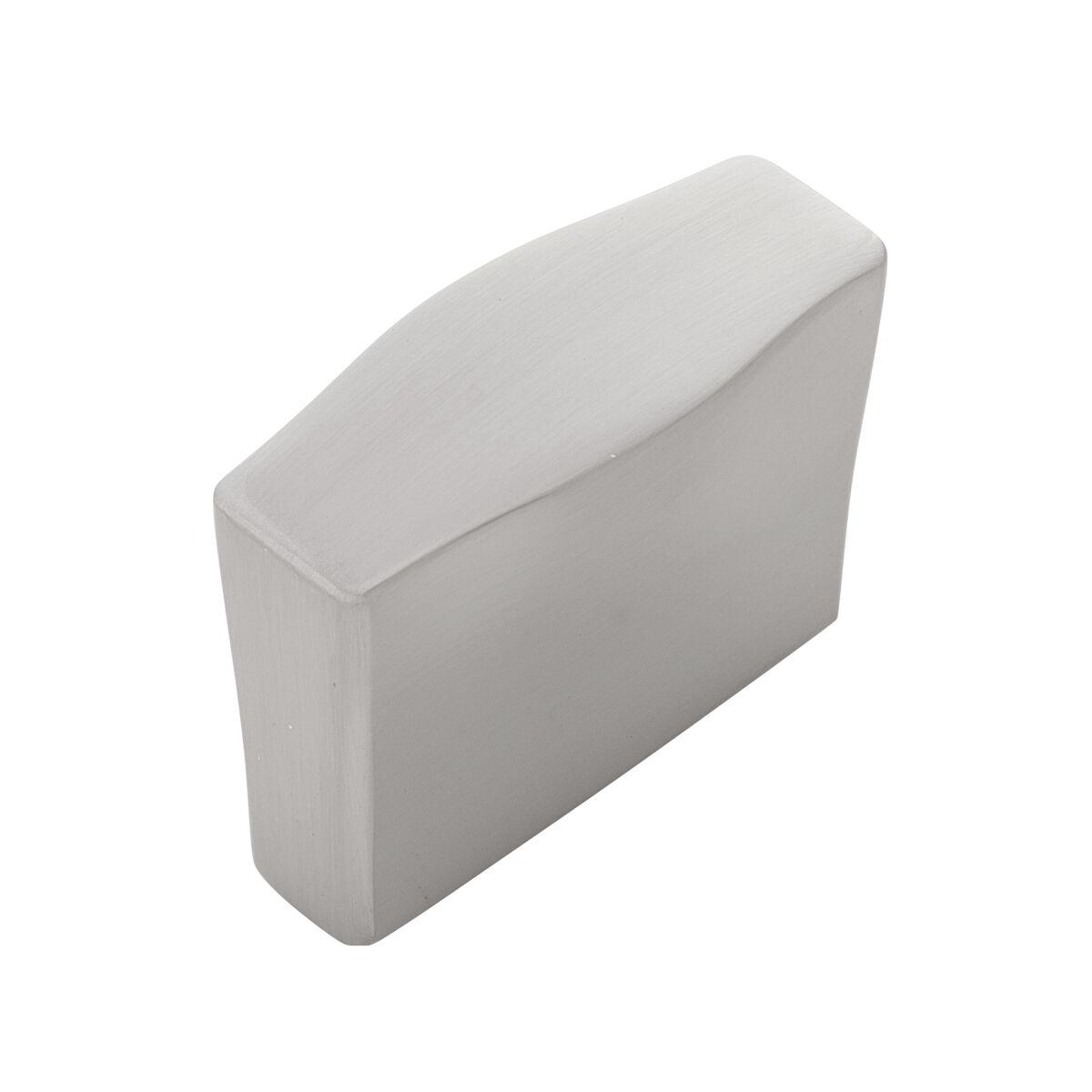 1-1/4 Inch Center to Center Emerge Pinch Knob