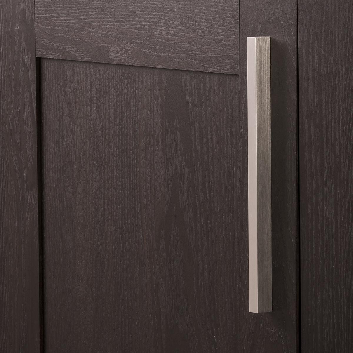 7-9/16 Inch (192mm) Center to Center Streamline Pull