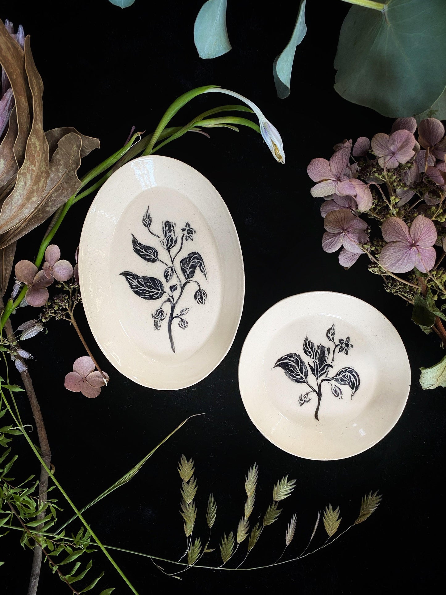 Black Sgraffito Belladonna Ceramic Offering Plates