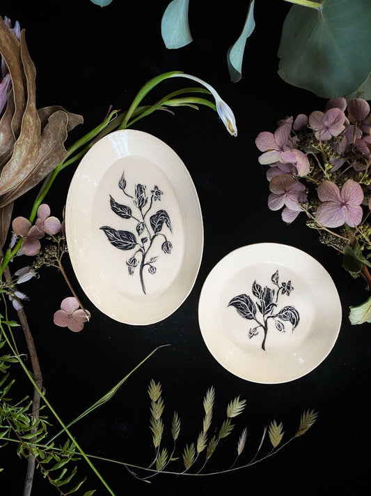 Black Sgraffito Belladonna Ceramic Offering Plates