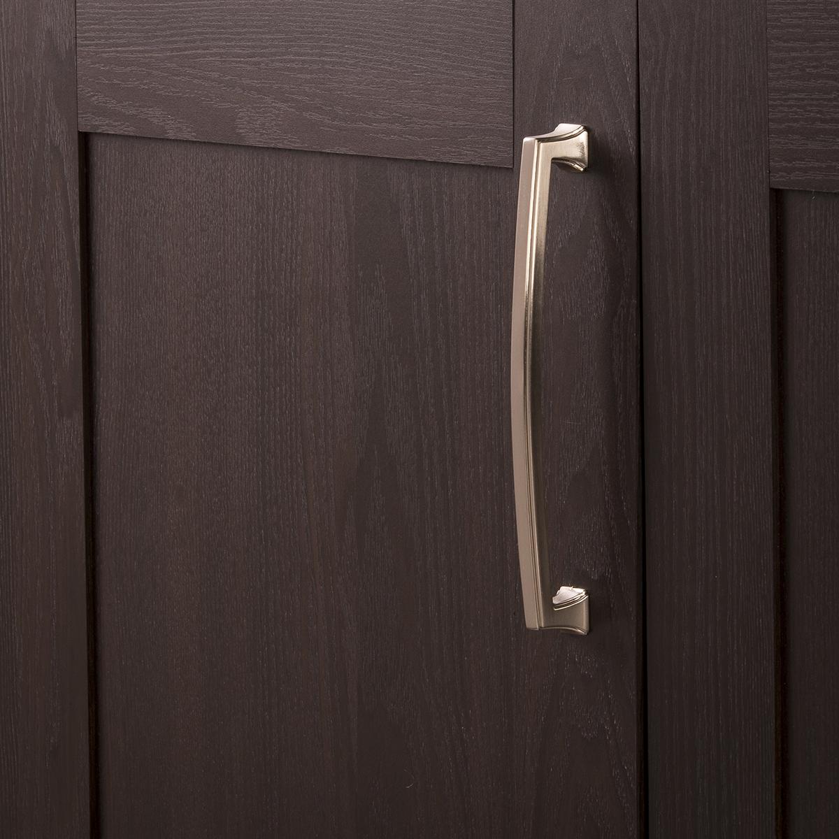 7-9/16 Inch (192mm) Bridges Pull