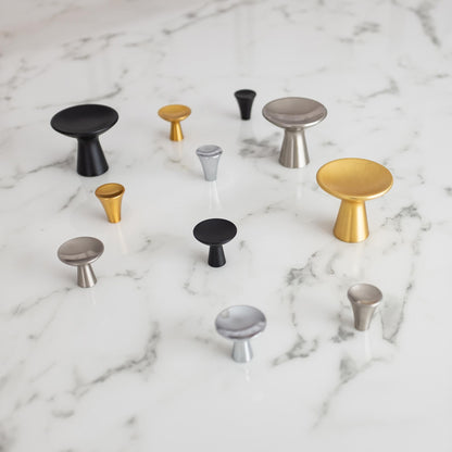 2-5/16 Inch Diameter Maven Hook Knob