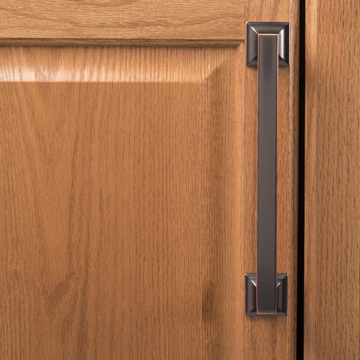 8 Inch Center to Center Studio Appliance Pull