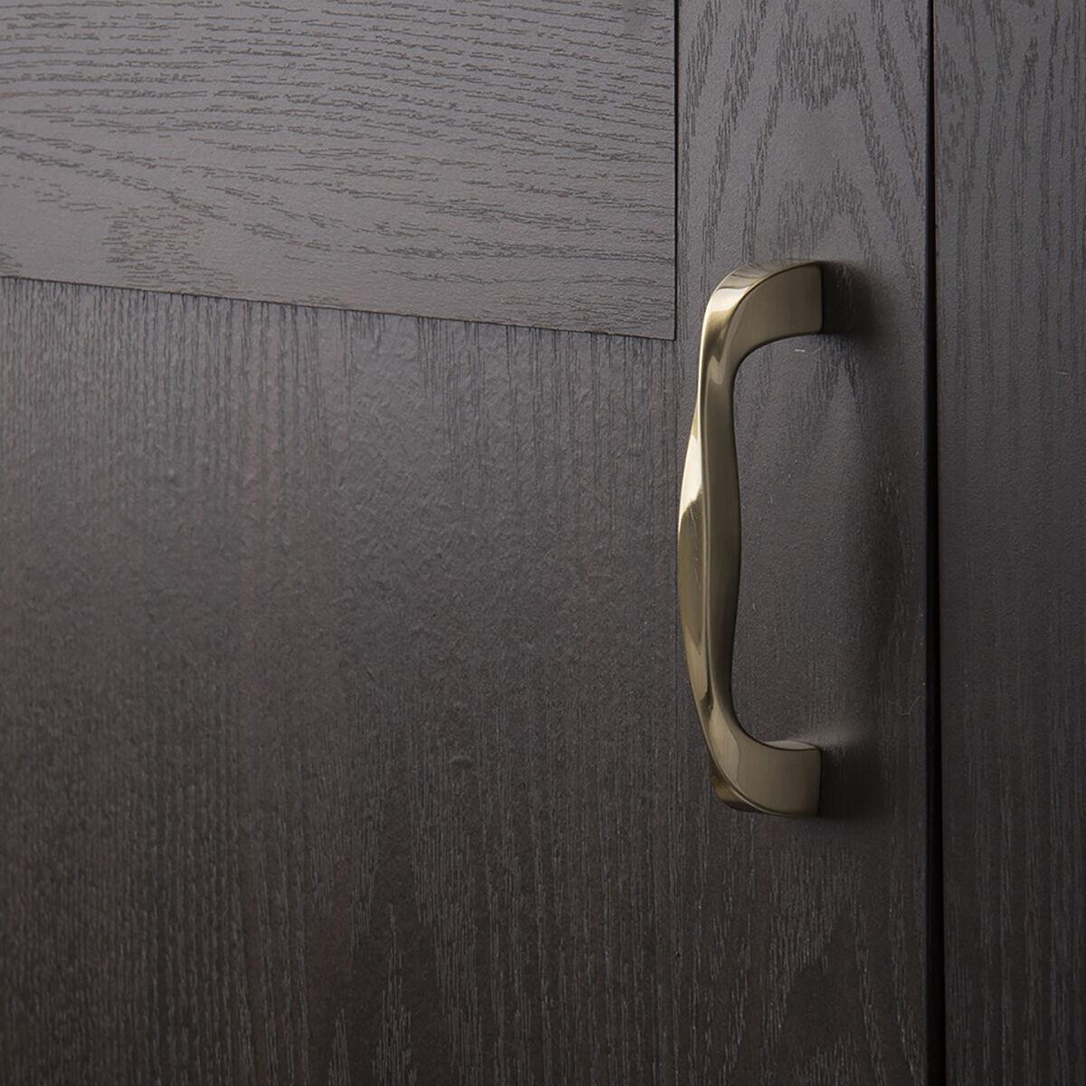 3-3/4 Inch (96mm) Twist Pull