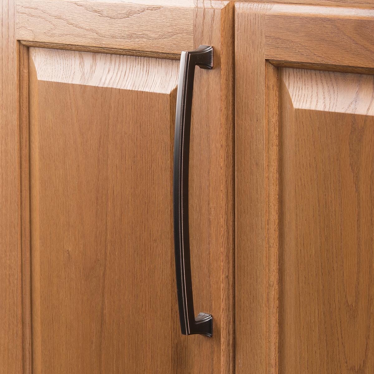 8-13/16 Inch (224mm) Bridges Pull