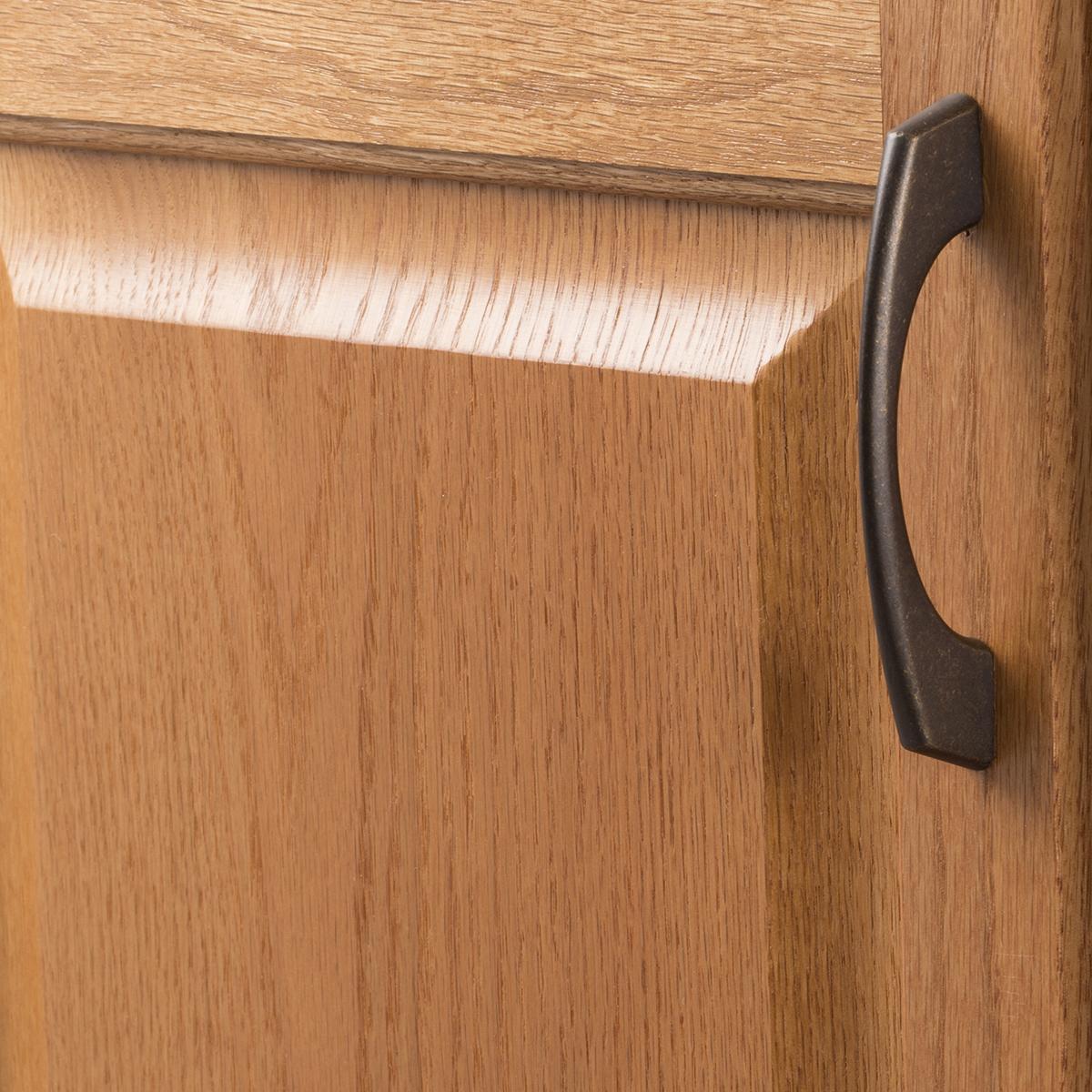 3 & 3-3/4 Inch (96mm) Greenwich Pull