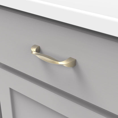 3-3/4 Inch (96mm) Twist Pull