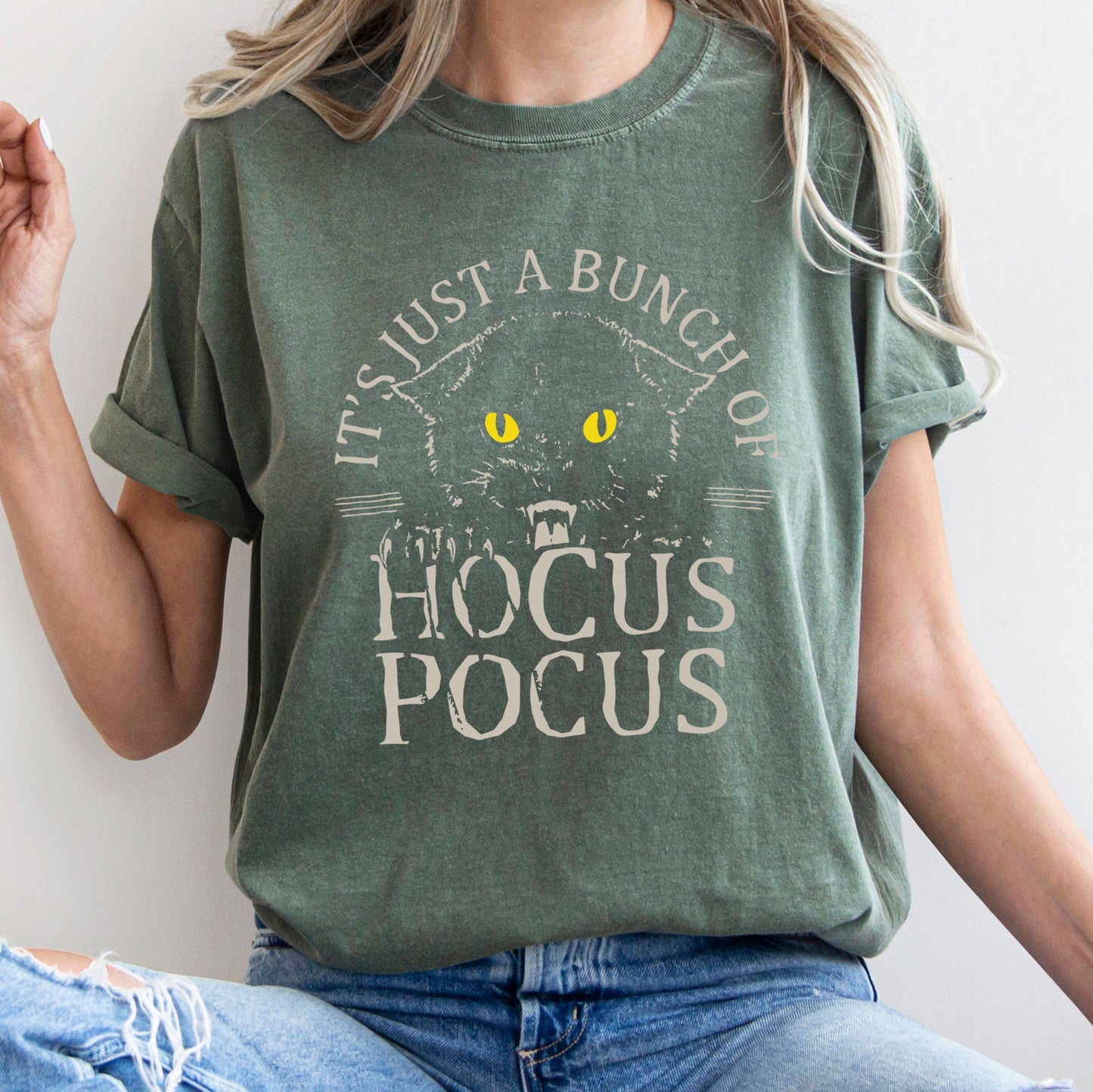 It's Just Bunch Of Hocus Pocus Retro Halloween Comfort Colors Tshirt