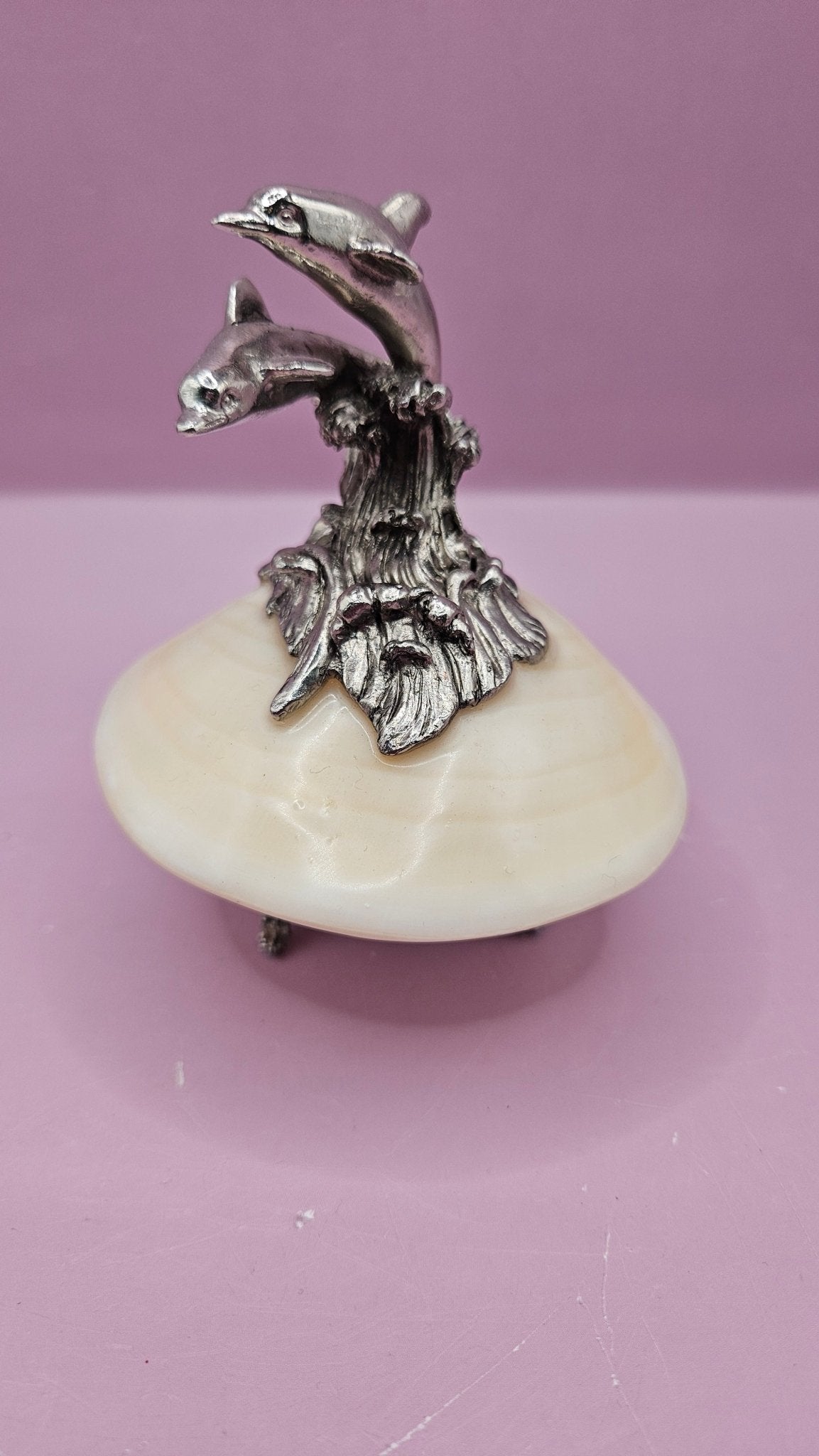 Ivory Clam with Pewter Dolphin