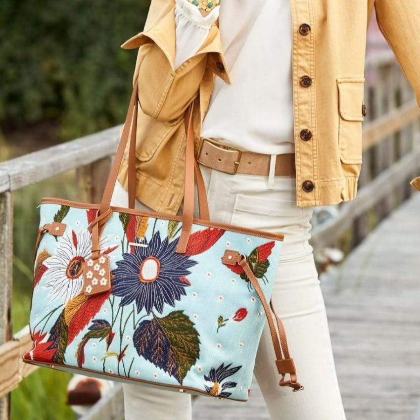 Jetsetter Tote - Riverside Station Vintage Floral