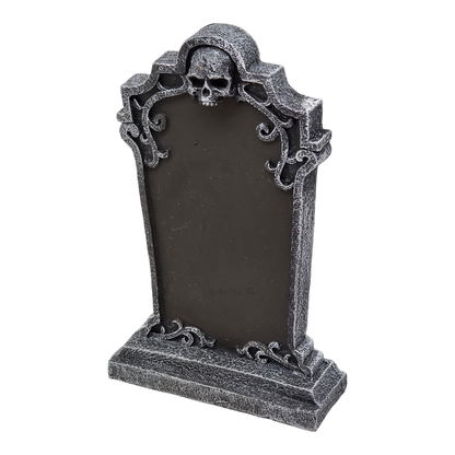 Tombstone Charlkboard - Skull