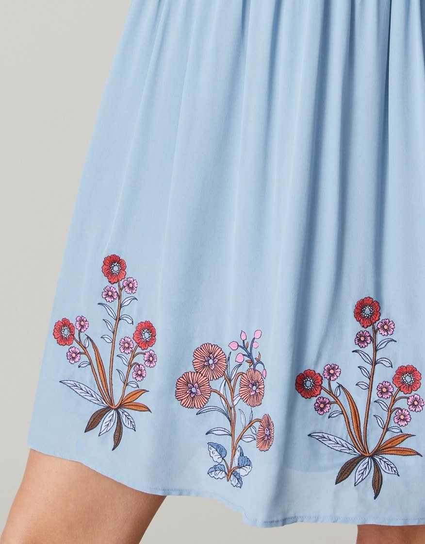 Mara Smocked Dress - Oyster Factory Embroidery