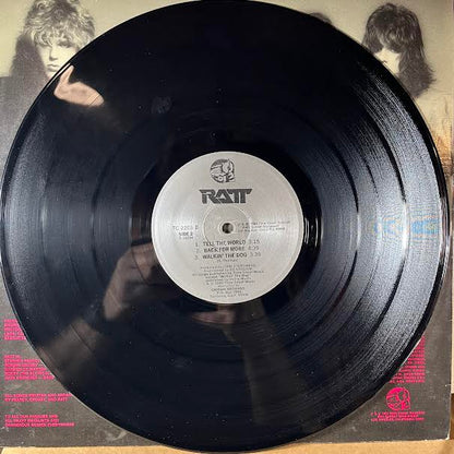 Ratt (VINYL) | Excellent+ (EX+) Excellent+ (EX+)