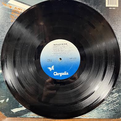 No Place To Run (VINYL) | Very Good Plus Plus (VG++) Very Good Plus (VG+)