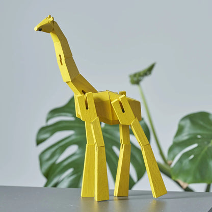 Modern Wooden Giraffe Decor – Interactive Puzzle & Art Piece