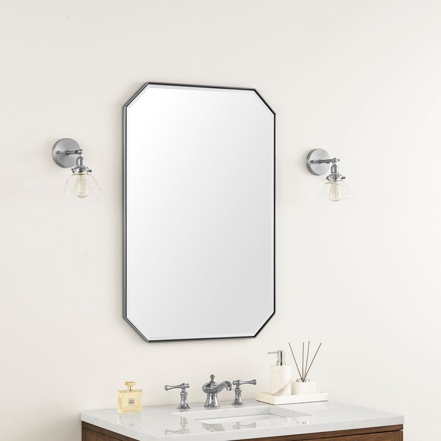 Rohe 24" Octagonal Mirror
