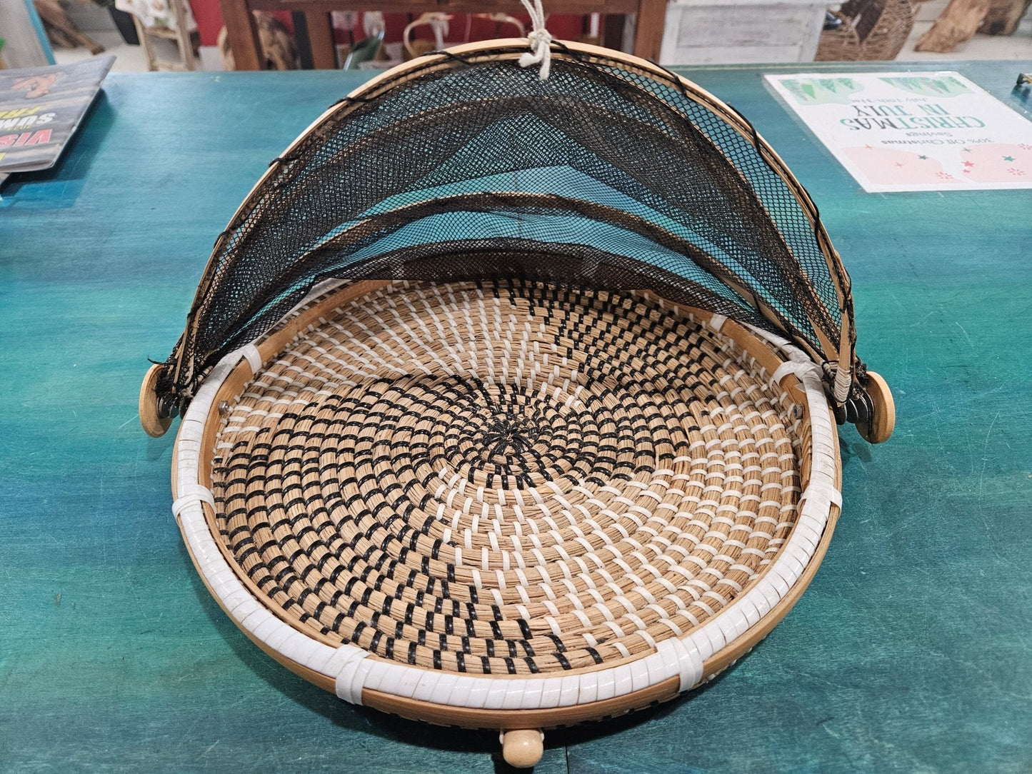 Natural Seagrass Basket Handwoven Food Mesh Cover