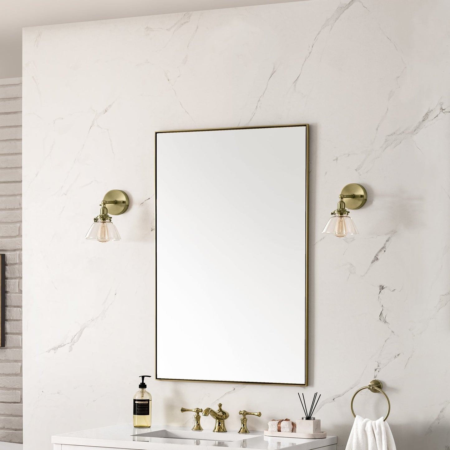 Rohe 26" Rectangular Mirror