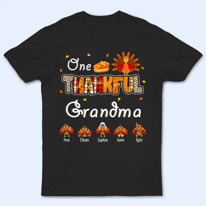 Up to 19 Kids - One Thankful Grandma Little Turkeys - Personalized Custom T Shirt - Thanksgiving, Birthday, Loving, Funny Gift for Grandma/Grandparent