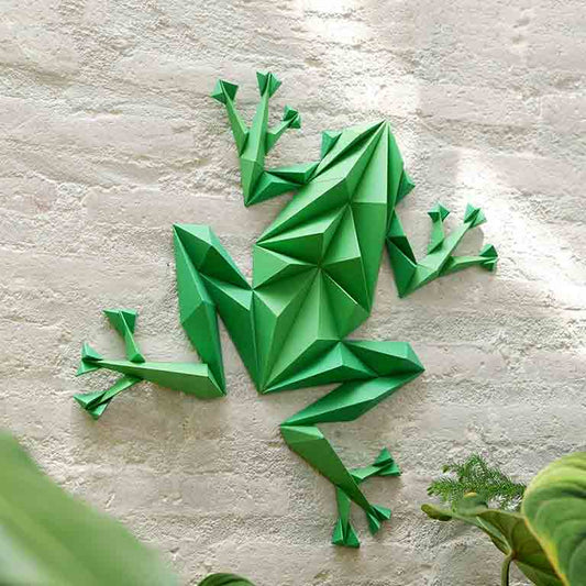 Frog Wall Art for Home Decor (DIY Papercraft)